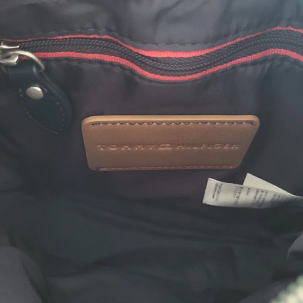 Tommy Hilfiger Nylon Reporter CrossbodyTravel Bag